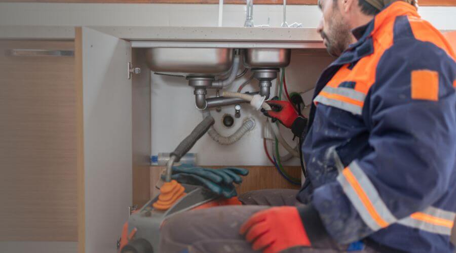 Professional slab leak plumber services in Fawnskin, CA